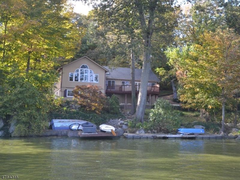 2114 Lakeside Dr West - Photo 1