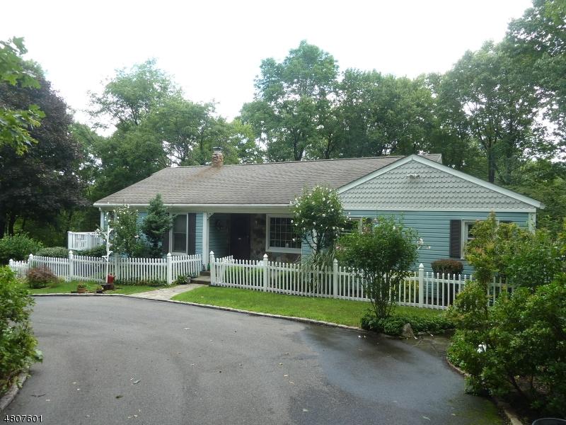 37 Wishing Well Rd - Photo 1
