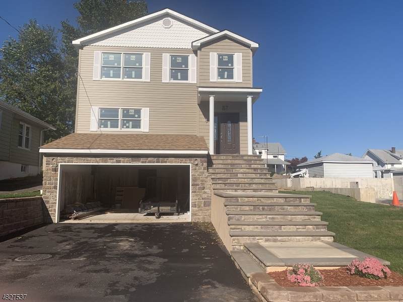 87 Grant Ave - Photo 1