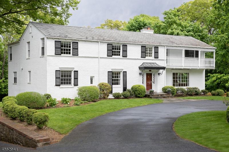 207 Woodland Rd - Photo 1