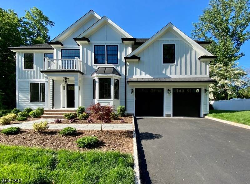 56 Great Oak Dr - Photo 1