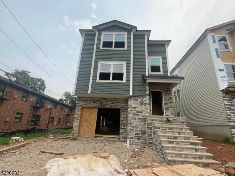 307 Chilton St - Photo 1