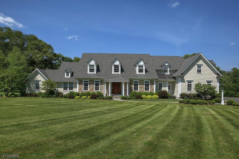 335 Mendham Rd. - Photo 1