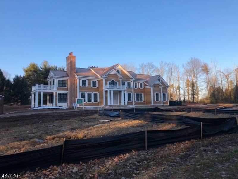 65 Village Rd - Photo 1