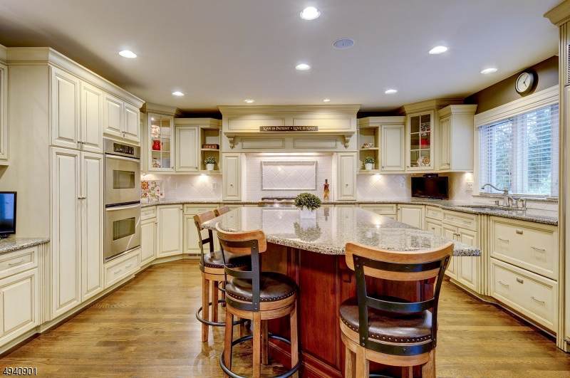 859 Bluestone Ln - Photo 1