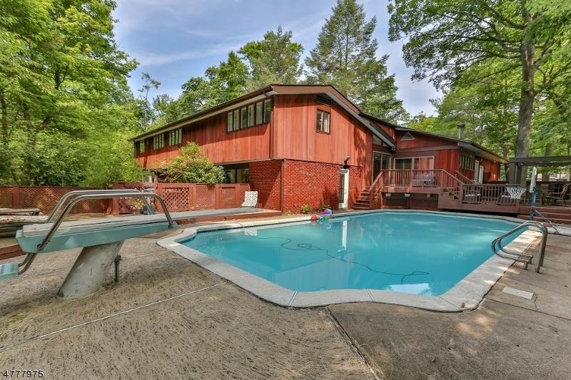 1002 Sunset Rdg - Photo 1