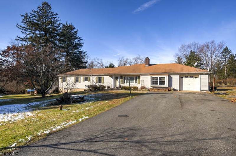 3 Peach Tree Rd - Photo 1