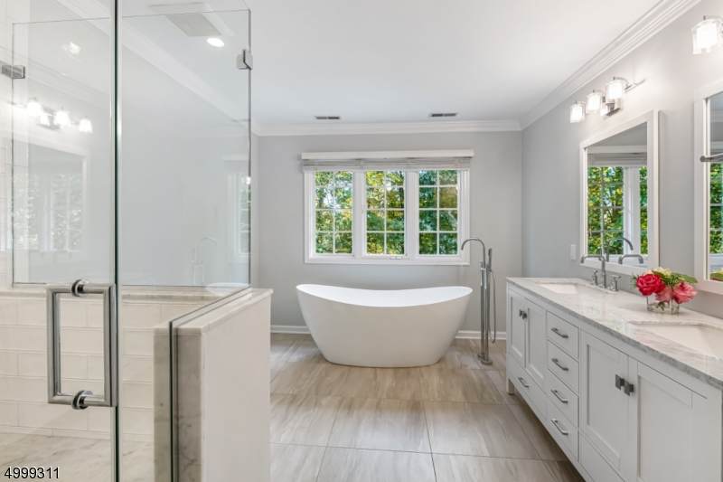 4 Byram Ct - Photo 1