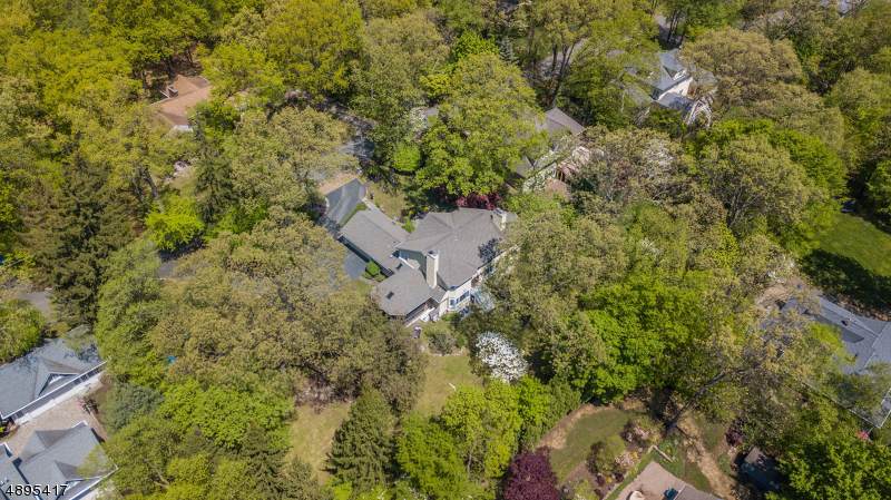 62 Crestview Rd - Photo 1