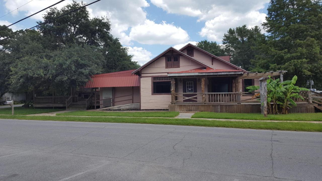 503 Porter Ave - Photo 1