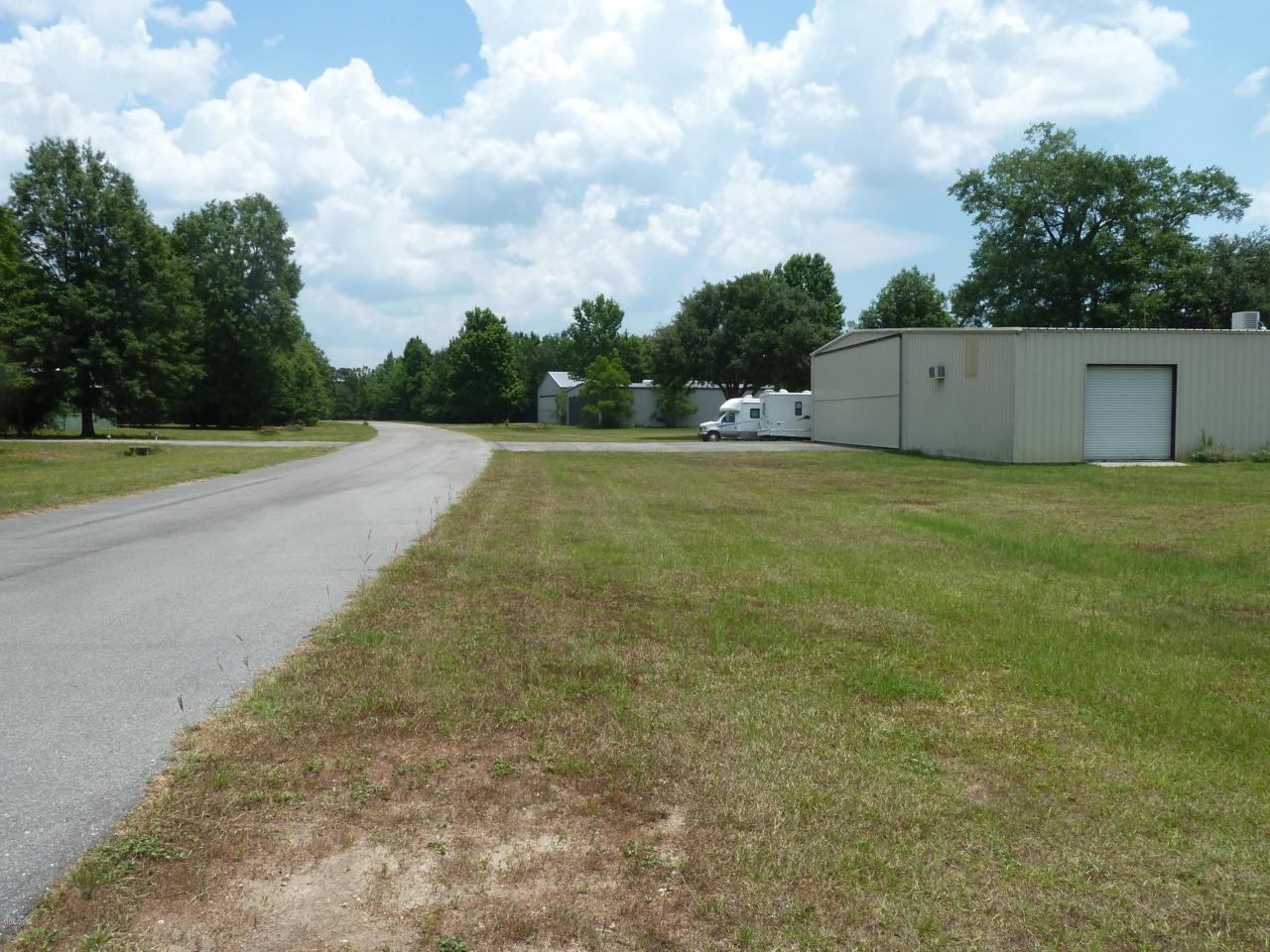 2360 Airport Dr - Photo 1