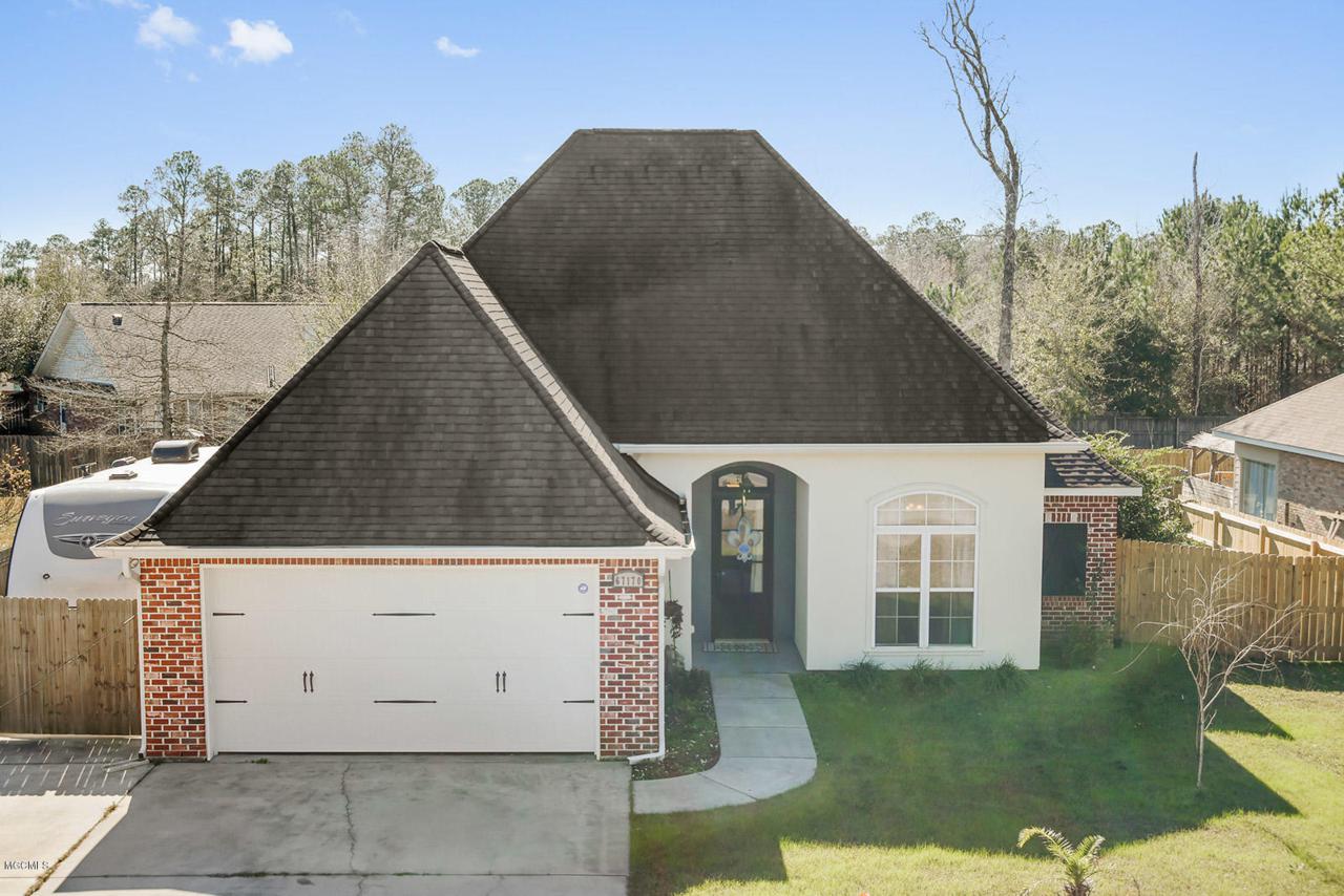 67170 Diamondhead Dr - Photo 1