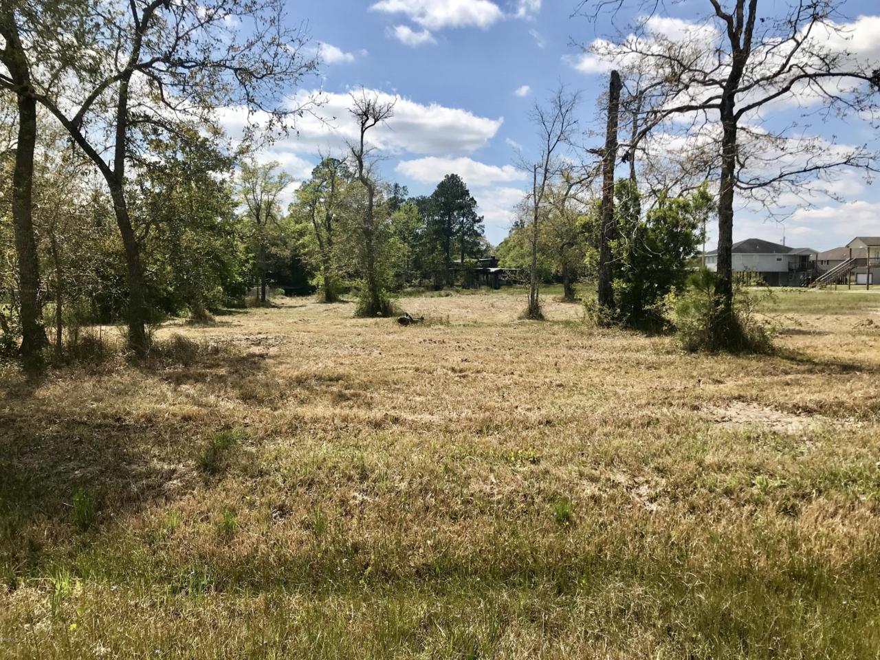 5155 Tampa Dr - Photo 1