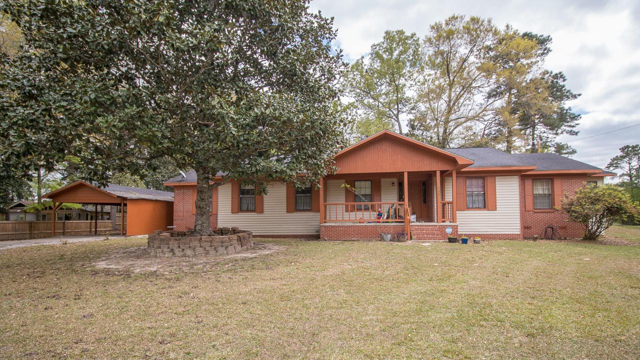 8200 Egret Ln - Photo 1