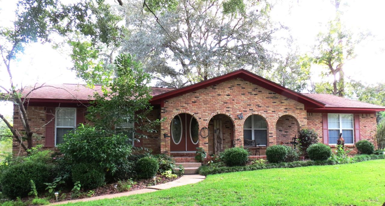 3730 Riverpine Dr - Photo 1