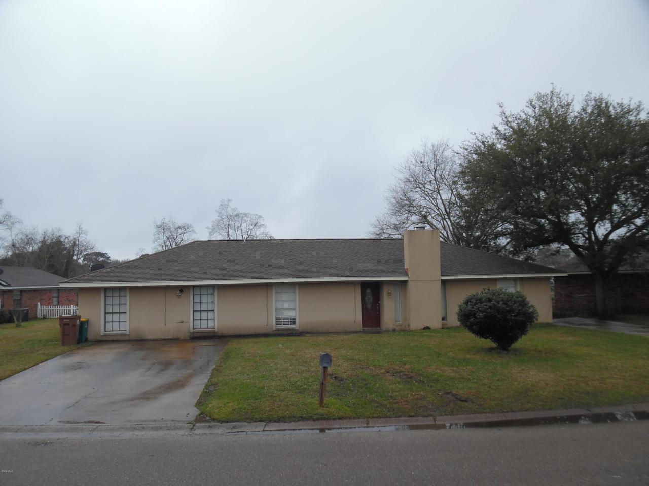 505 Tasha Dr - Photo 1