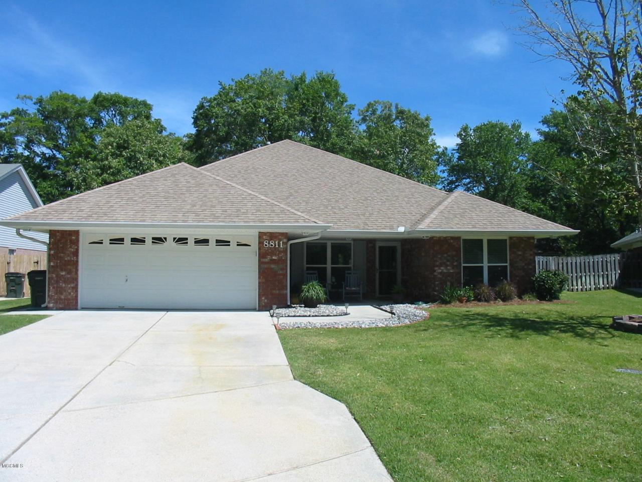 8811 Manoo Ct - Photo 1