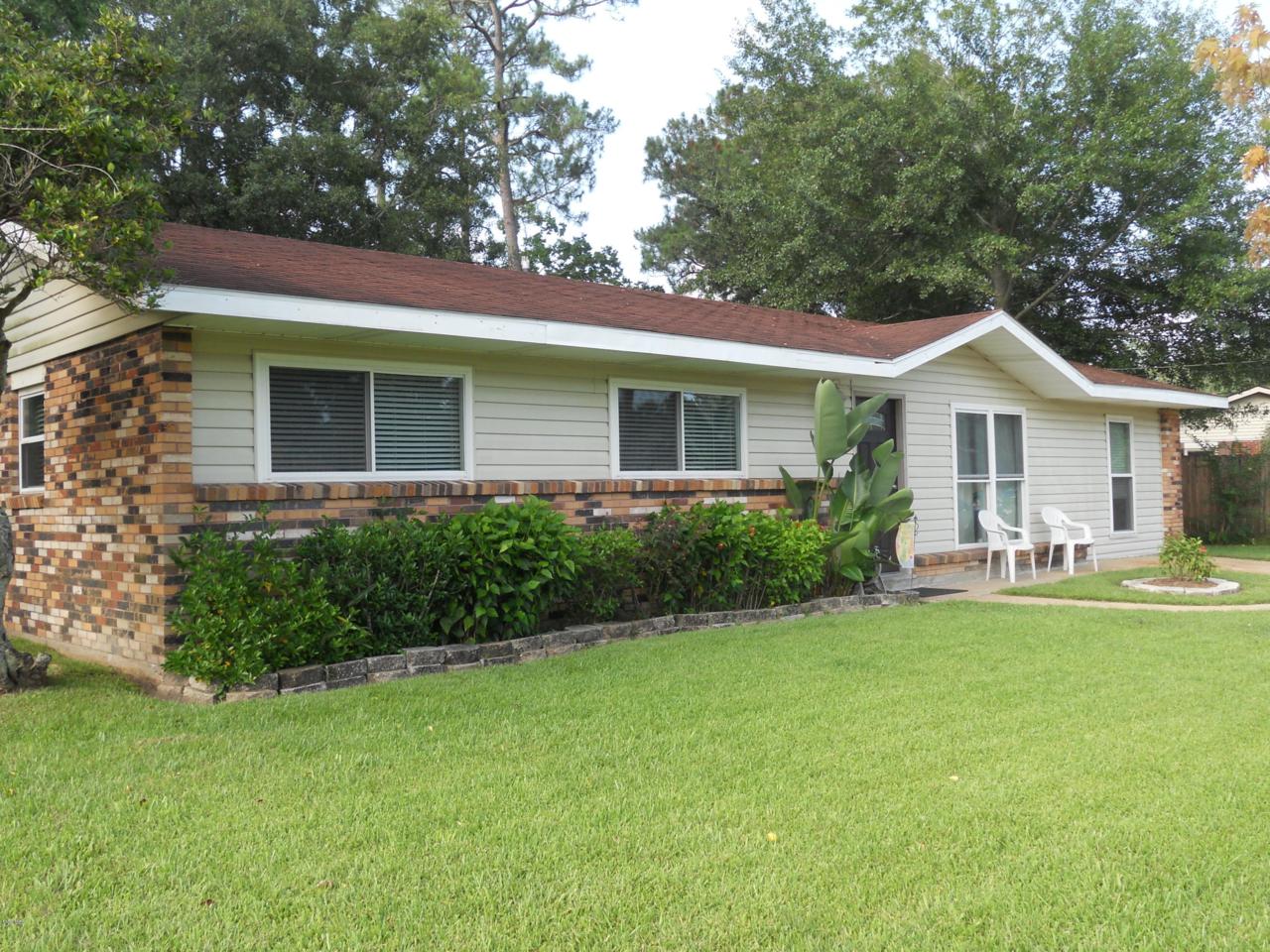 15804 Belmont Dr - Photo 1