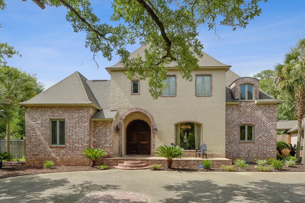16336 Robinson Rd - Photo 1
