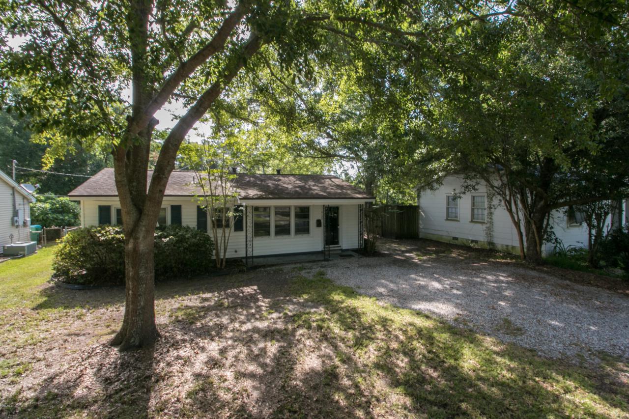 4120 Oak Ave - Photo 1