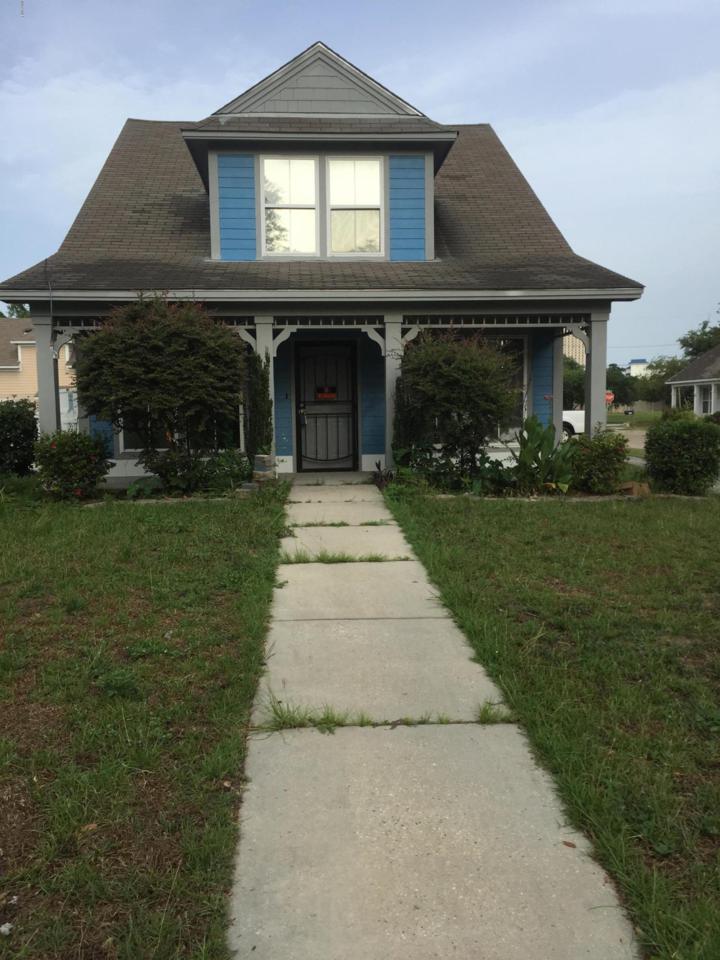 441 Hope St - Photo 1