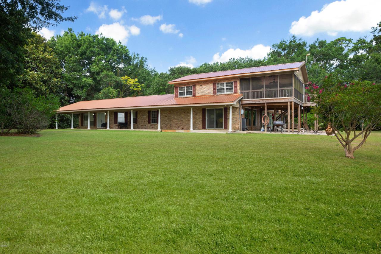 3717 Johnston Rd - Photo 1