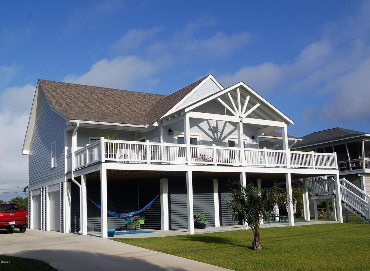 121 Barkley Dr - Photo 1