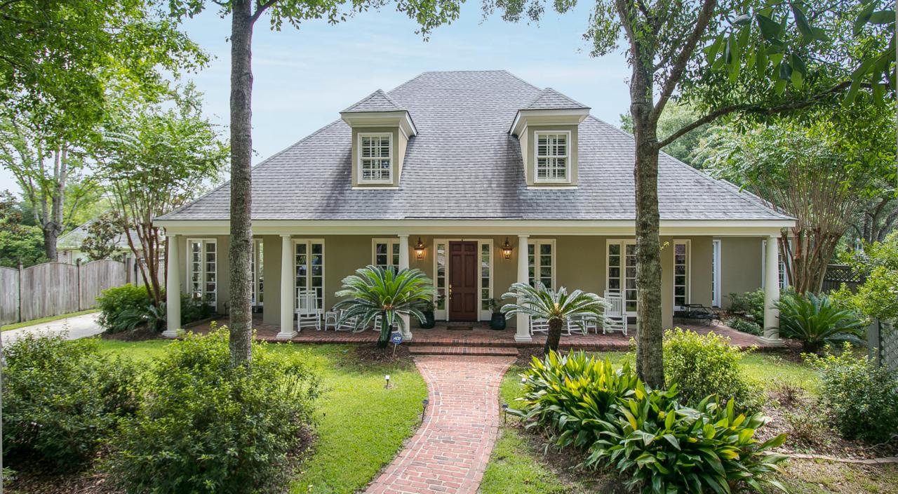 9106 Victoria Cir - Photo 1