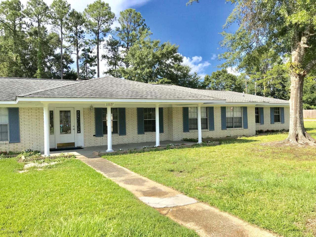 11127 Sweetgum St - Photo 1