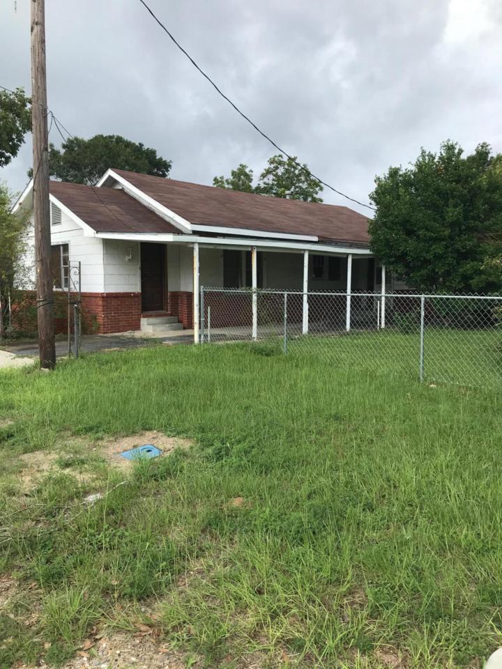 336 Keller Ave - Photo 1