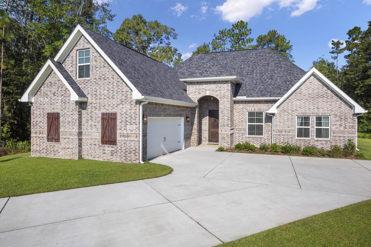 24982 Knollwood Dr - Photo 1