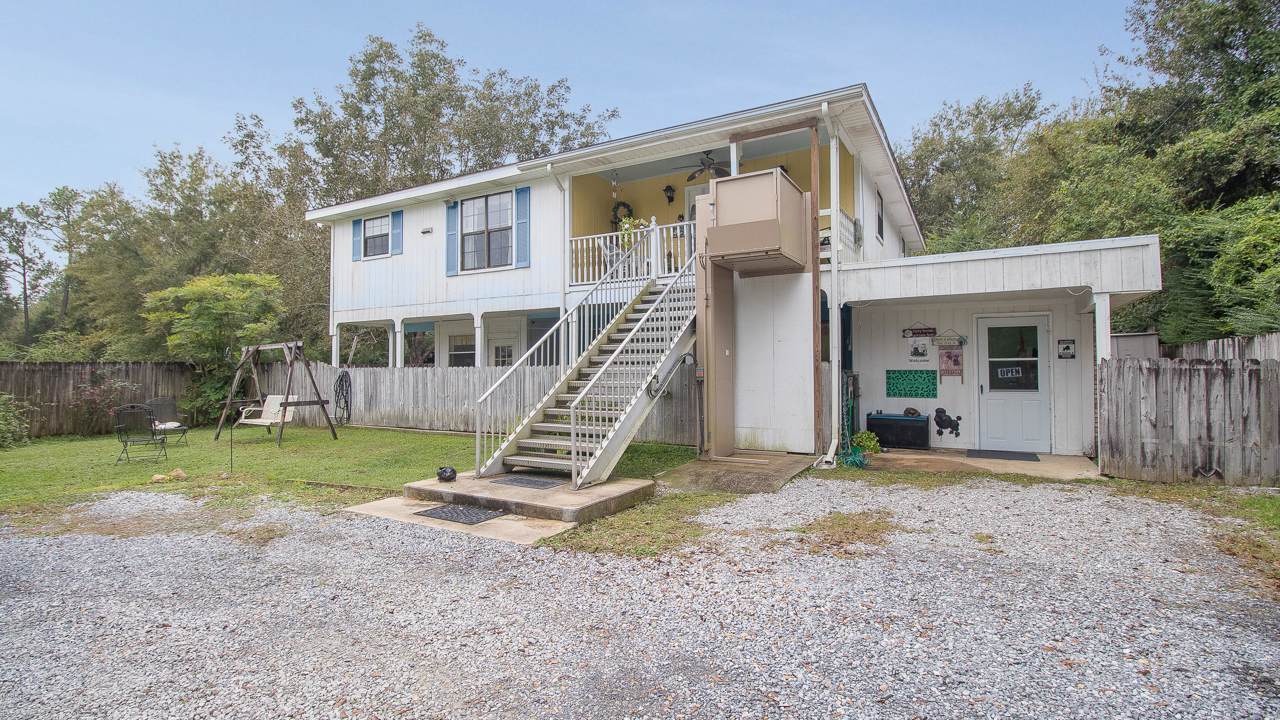 11119 Allen Rd - Photo 1