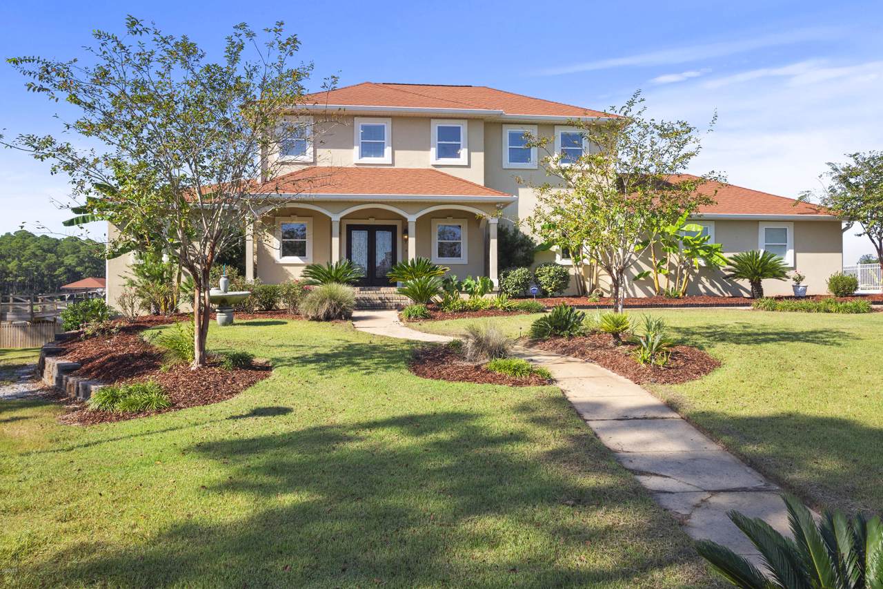 6305 Seawinds Blvd - Photo 1