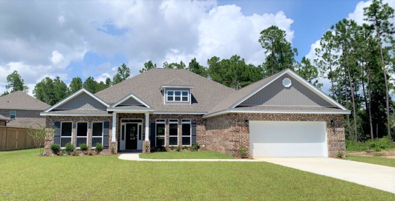 10604 Chapelwood Dr - Photo 1