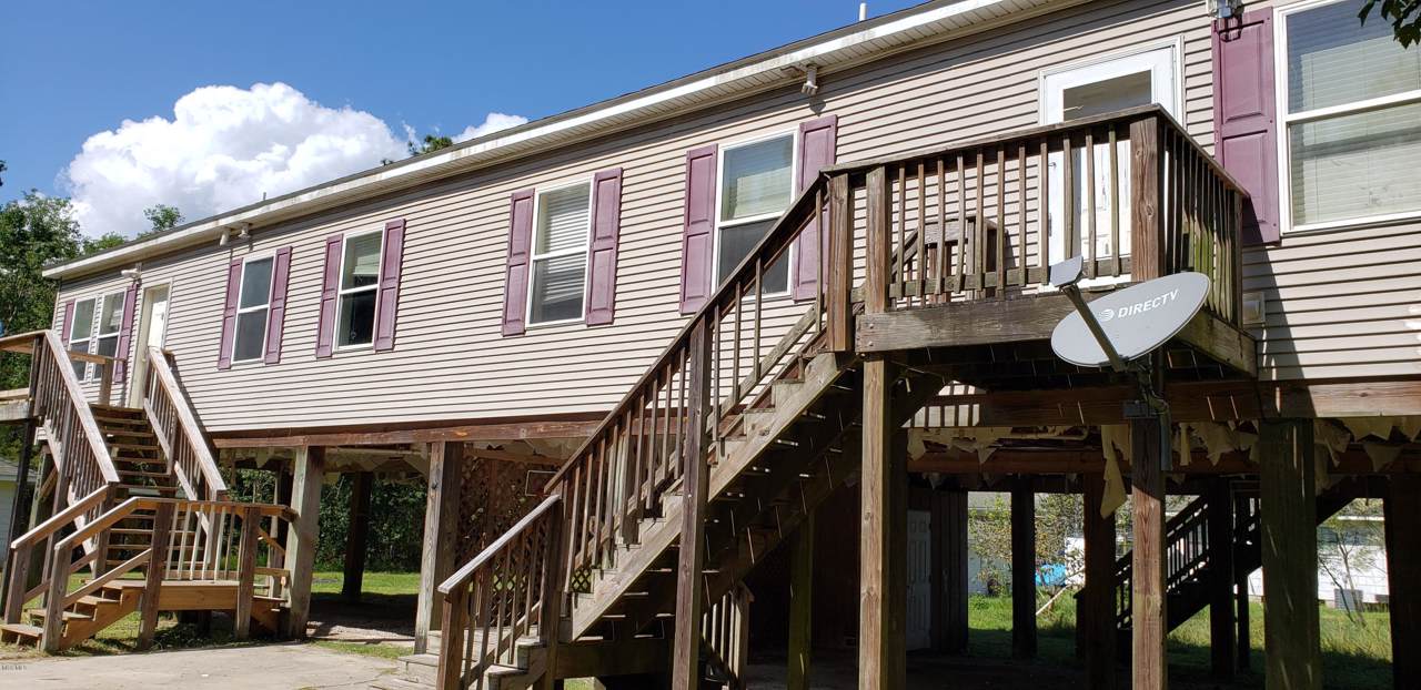 6124 Scott St - Photo 1
