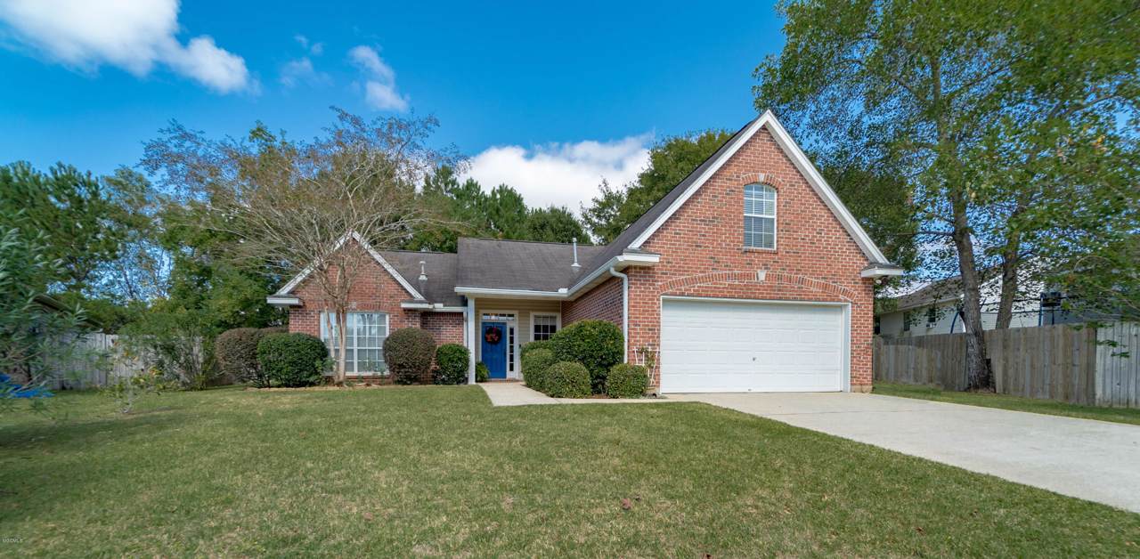 861 Brentwood Dr - Photo 1