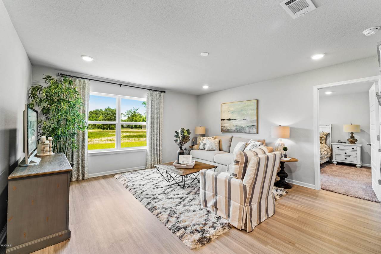 6483 Eastland Cir - Photo 1 6483 Eastland Cir - Photo 1