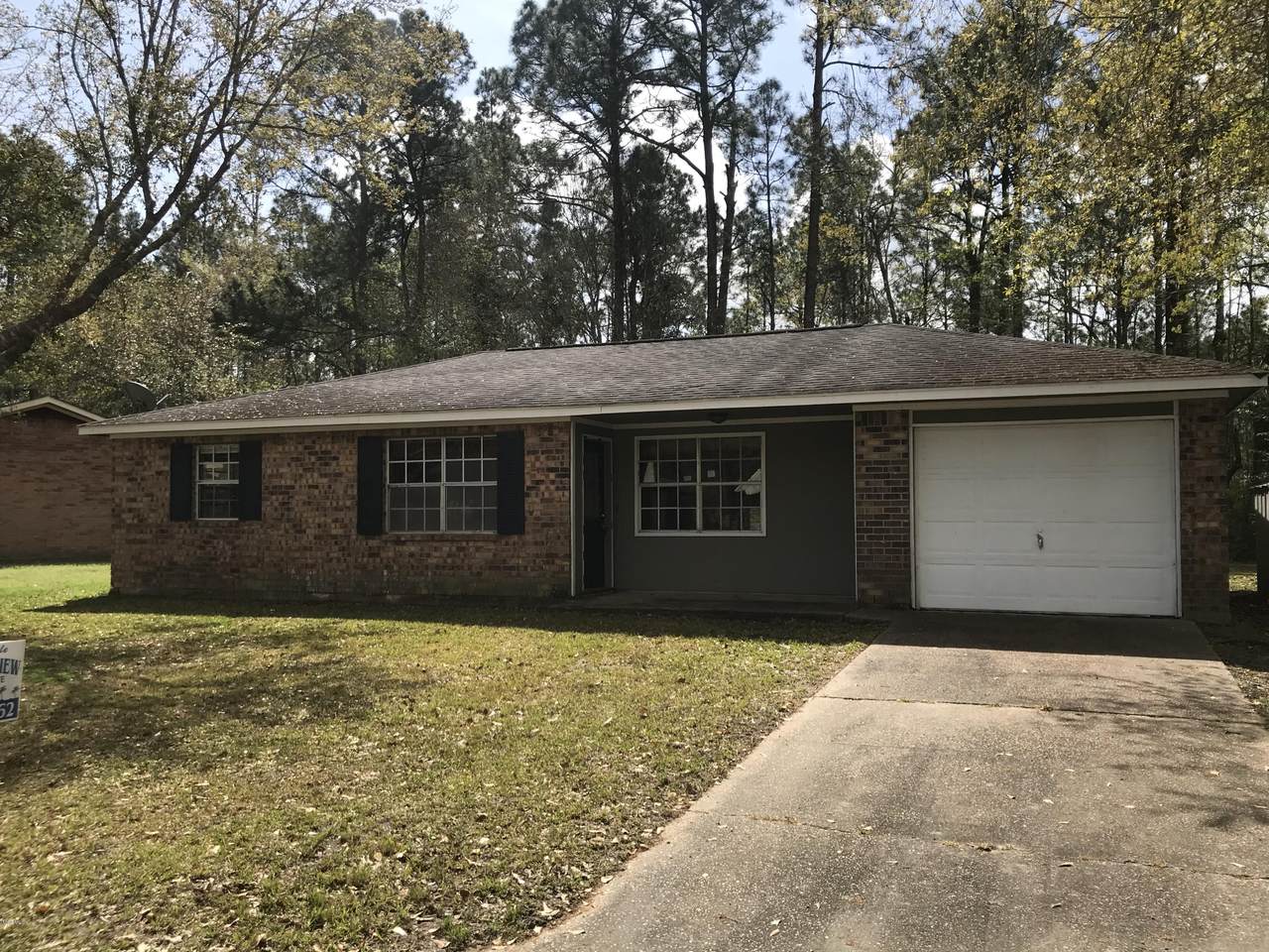 1413 Kingfisher Dr - Photo 1