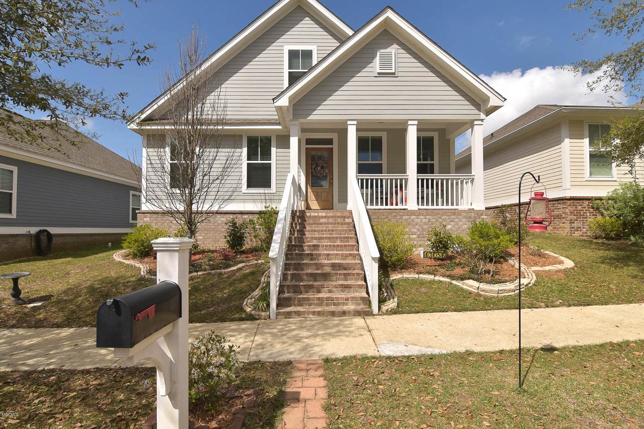 13056 Holly Springs Ave - Photo 1 13056 Holly Springs Ave - Photo 1