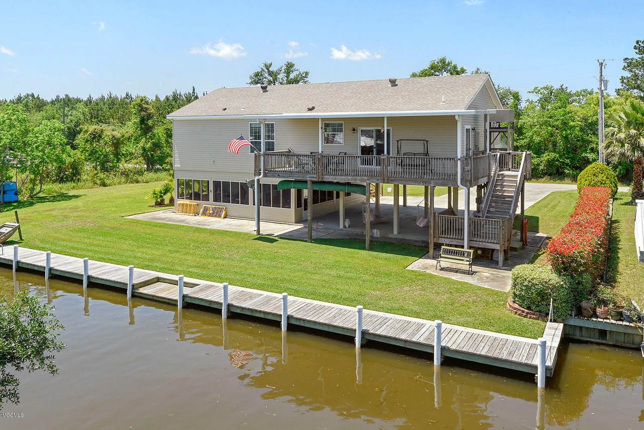 85 Harrison Rd - Photo 1