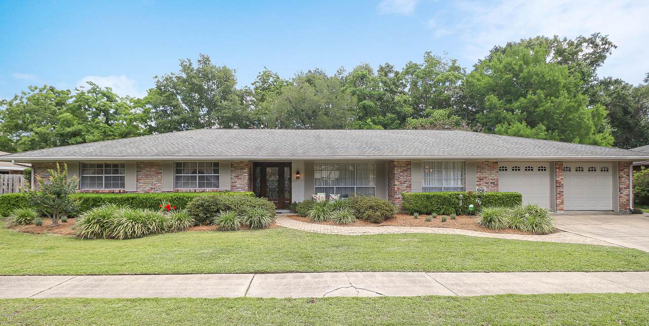613 Briarwood Dr - Photo 1 613 Briarwood Dr - Photo 1