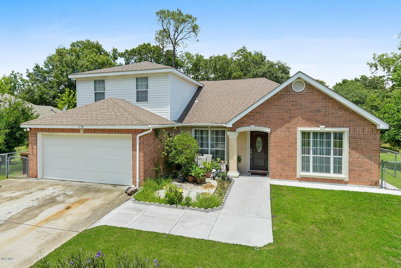 1730 Garden Park Dr - Photo 1 1730 Garden Park Dr - Photo 1