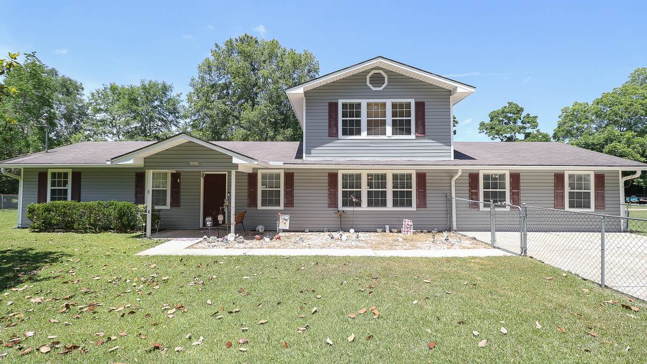 13496 Greenhill Cir - Photo 1 13496 Greenhill Cir - Photo 1