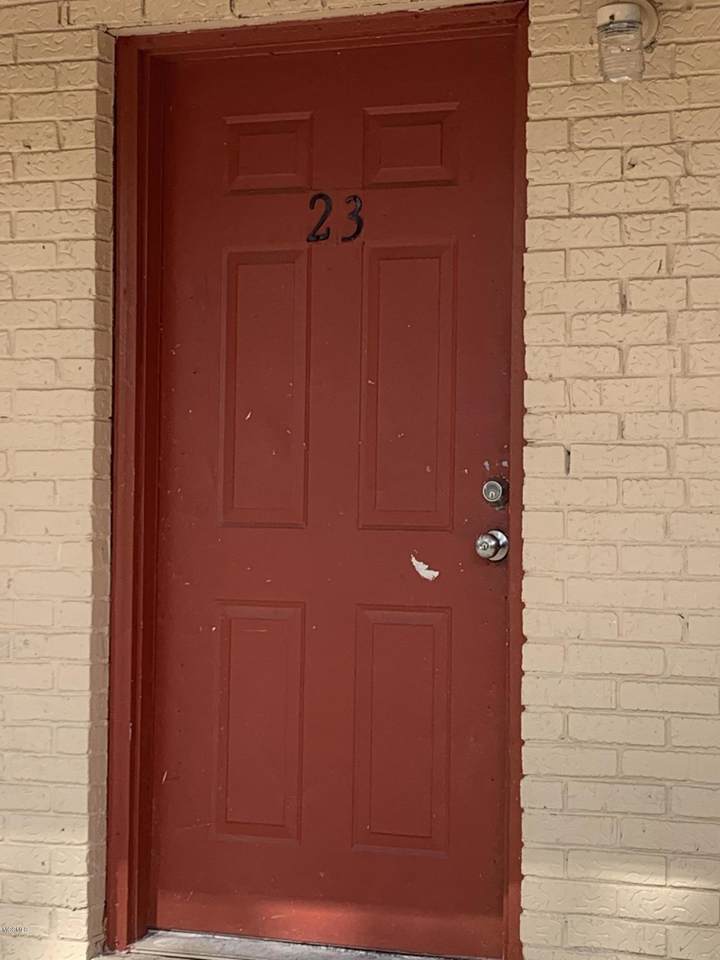 6519 Jasmine St - Photo 1