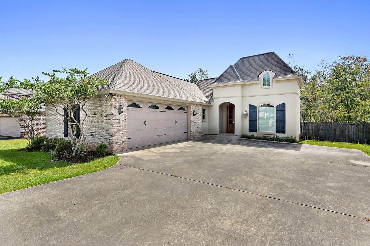 794 Hanalei Cir - Photo 1