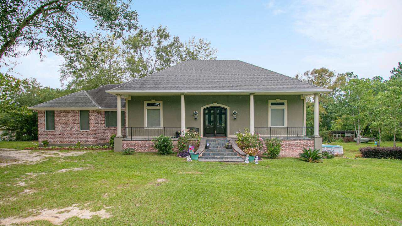 18497 Lakewood Ct - Photo 1