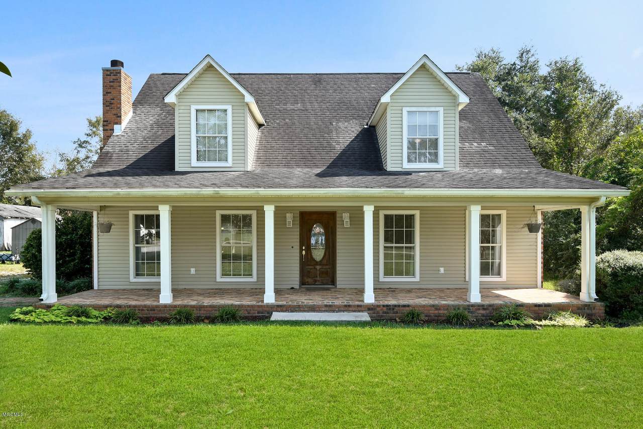 12228 Stone Rd - Photo 1