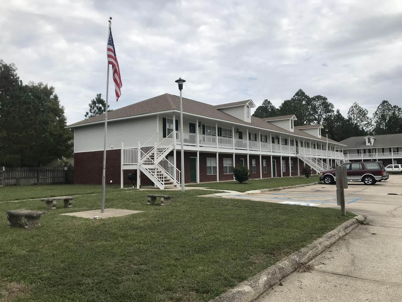 5080 Gautier Vancleave Rd - Photo 1