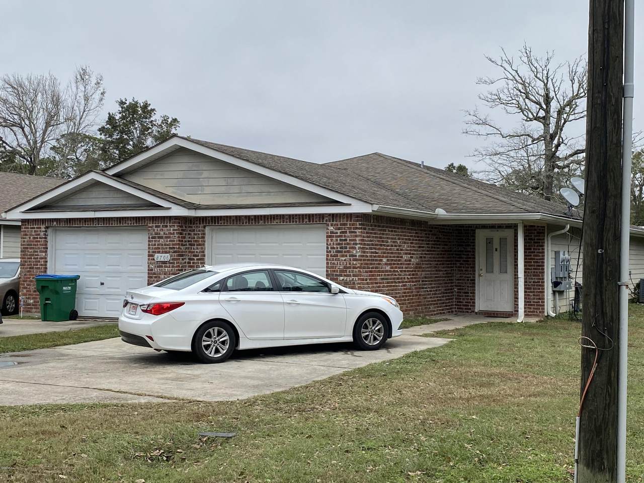 2706 6th Ave - Photo 1