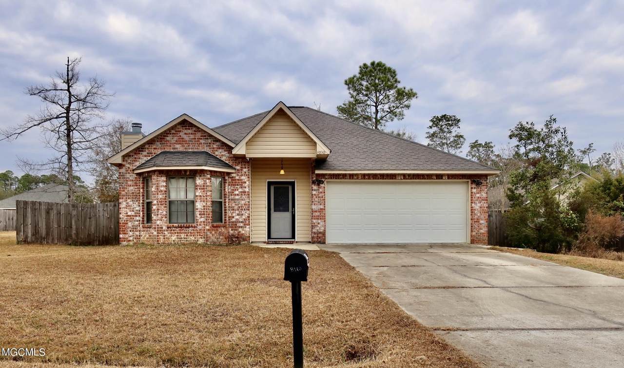 8190 Redstone Dr - Photo 1